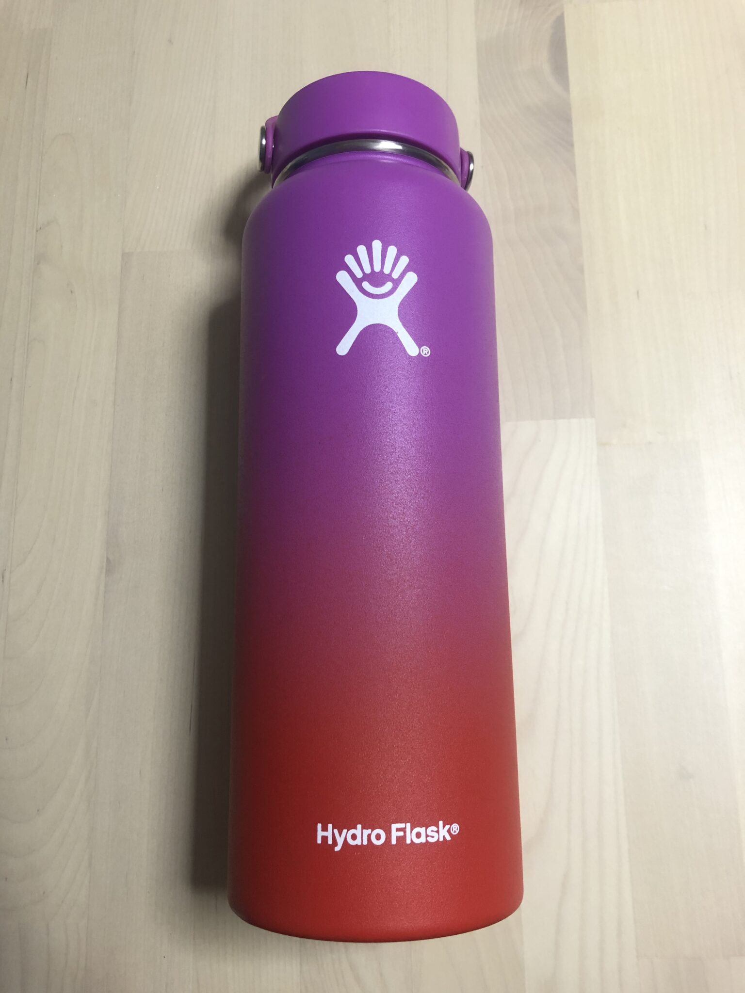【Hydro Flask】ハイドロフラスクは漏れる？へこみや傷など経年劣化についてレビュー！ – 夕焼けブログ